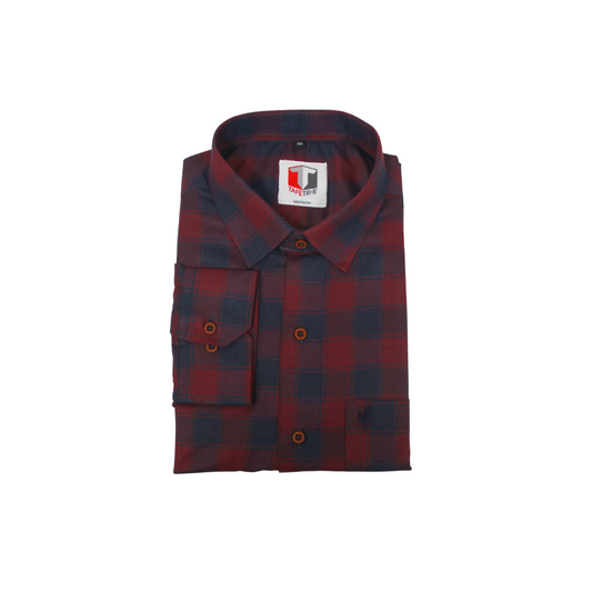 Red checkered shirt for casual styling